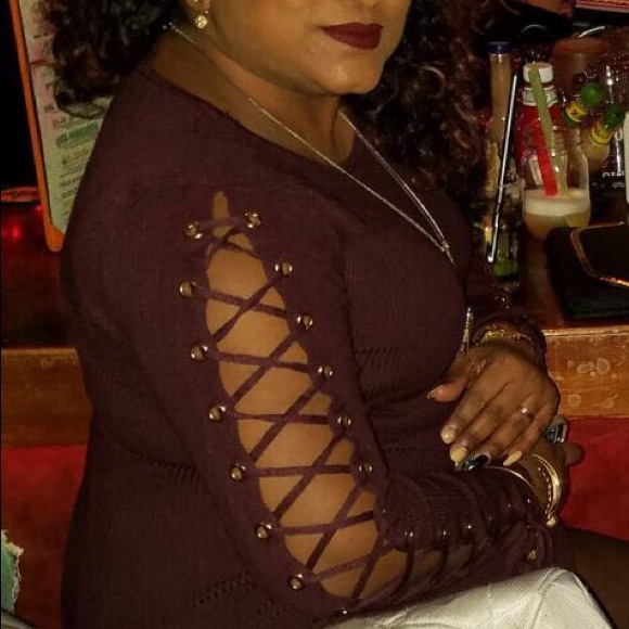 Plum Color Dress - Picture 2 of 5